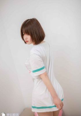 中文字幕久久人妻被中出一区精品_国产剧在线观看完整版