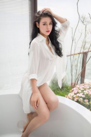 女朋友太骚了每次进去都觉得很_BD英语在线手机播放