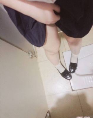 亚洲精品AV无码喷奶水糖心_国产在线视频