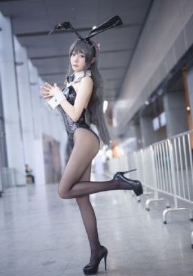 稚嫩娇小的女学生小说_超清日本电影免费