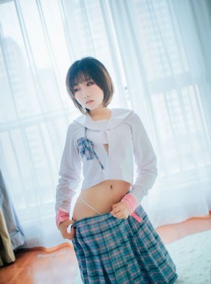 国产白丝美女在线观看_全集在线观看